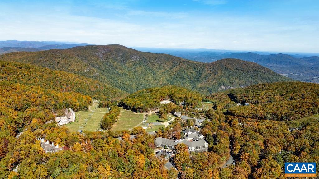 411 THREE RIDGES CONDOS, ROSELAND, Virginia 22967, 2 Bedrooms Bedrooms, ,2 BathroomsBathrooms,Residential,For sale,411 THREE RIDGES CONDOS,670383 MLS # 670383 411 THREE RIDGES CONDOS, ROSELAND, Virginia 22967, 2 Bedrooms Bedrooms, ,2 BathroomsBathrooms,Residential,For sale,411 THREE RIDGES CONDOS,670383 MLS # 670383