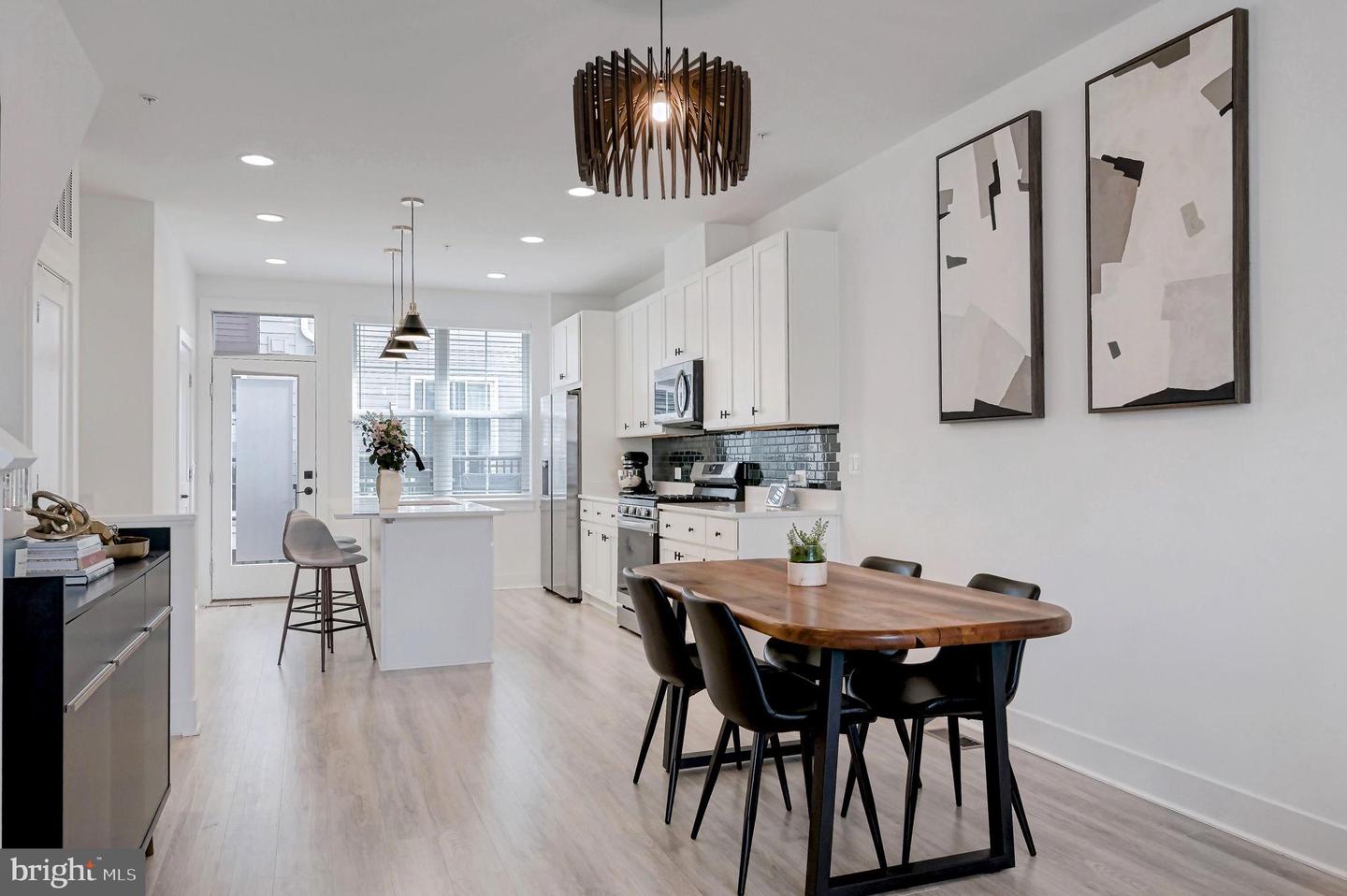7383 OLD AIRFIELD LN, FALLS CHURCH, Virginia 22042, 3 Bedrooms Bedrooms, 7 Rooms Rooms,3 BathroomsBathrooms,Residential,For sale,7383 OLD AIRFIELD LN,VAFX2276130 MLS # VAFX2276130 7383 OLD AIRFIELD LN, FALLS CHURCH, Virginia 22042, 3 Bedrooms Bedrooms, 7 Rooms Rooms,3 BathroomsBathrooms,Residential,For sale,7383 OLD AIRFIELD LN,VAFX2276130 MLS # VAFX2276130