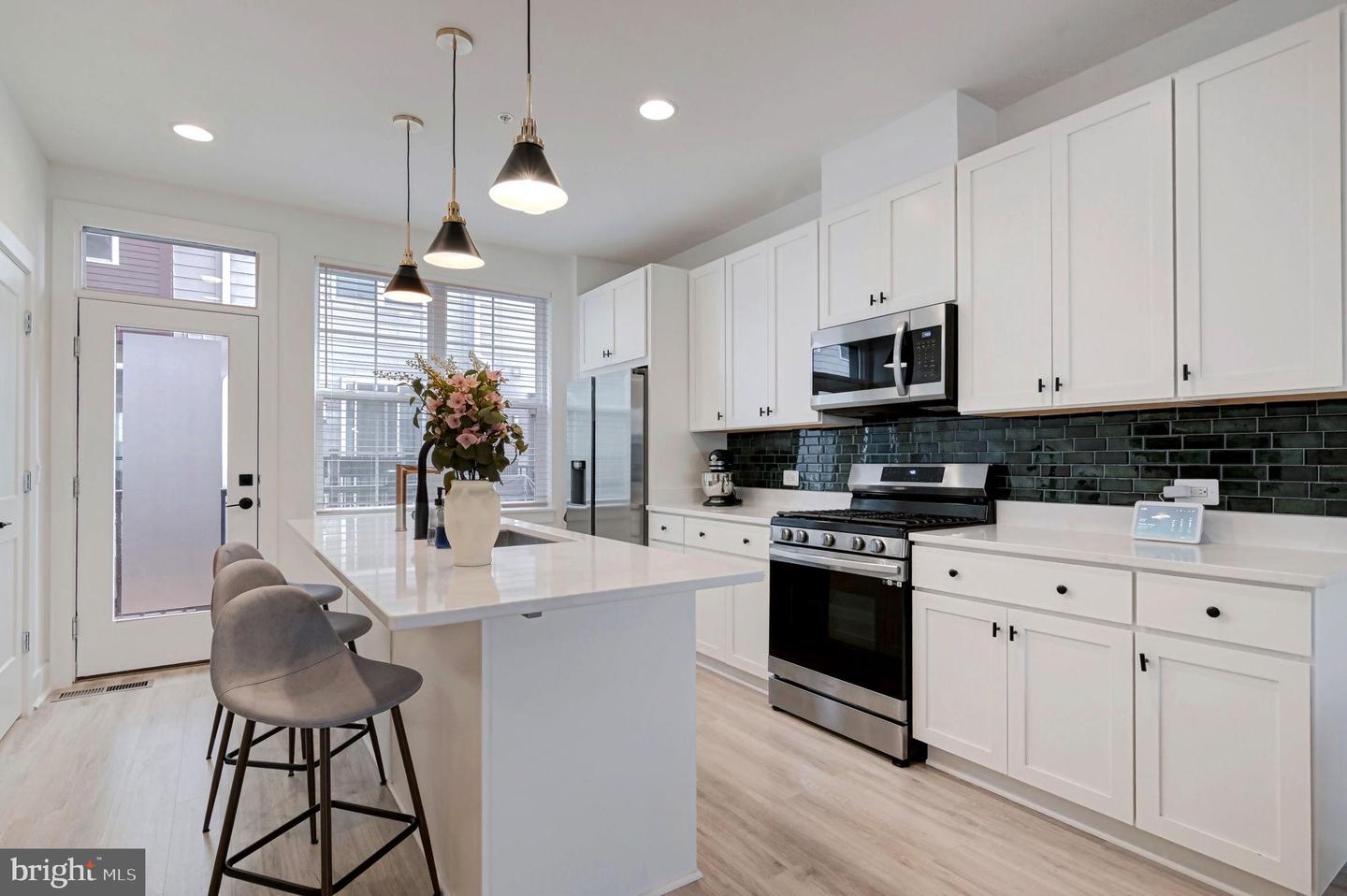 7383 OLD AIRFIELD LN, FALLS CHURCH, Virginia 22042, 3 Bedrooms Bedrooms, 7 Rooms Rooms,3 BathroomsBathrooms,Residential,For sale,7383 OLD AIRFIELD LN,VAFX2276130 MLS # VAFX2276130 7383 OLD AIRFIELD LN, FALLS CHURCH, Virginia 22042, 3 Bedrooms Bedrooms, 7 Rooms Rooms,3 BathroomsBathrooms,Residential,For sale,7383 OLD AIRFIELD LN,VAFX2276130 MLS # VAFX2276130