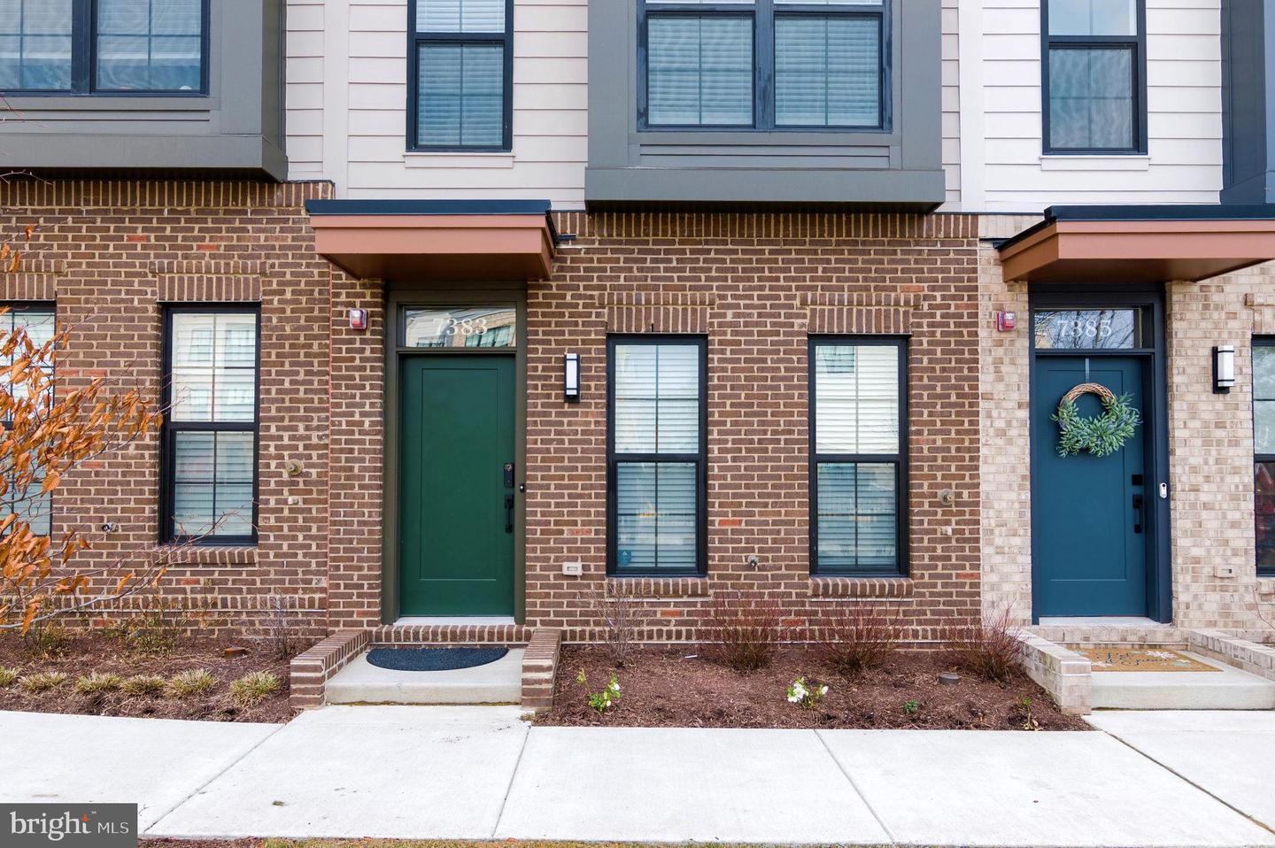 7383 OLD AIRFIELD LN, FALLS CHURCH, Virginia 22042, 3 Bedrooms Bedrooms, 7 Rooms Rooms,3 BathroomsBathrooms,Residential,For sale,7383 OLD AIRFIELD LN,VAFX2276130 MLS # VAFX2276130 7383 OLD AIRFIELD LN, FALLS CHURCH, Virginia 22042, 3 Bedrooms Bedrooms, 7 Rooms Rooms,3 BathroomsBathrooms,Residential,For sale,7383 OLD AIRFIELD LN,VAFX2276130 MLS # VAFX2276130