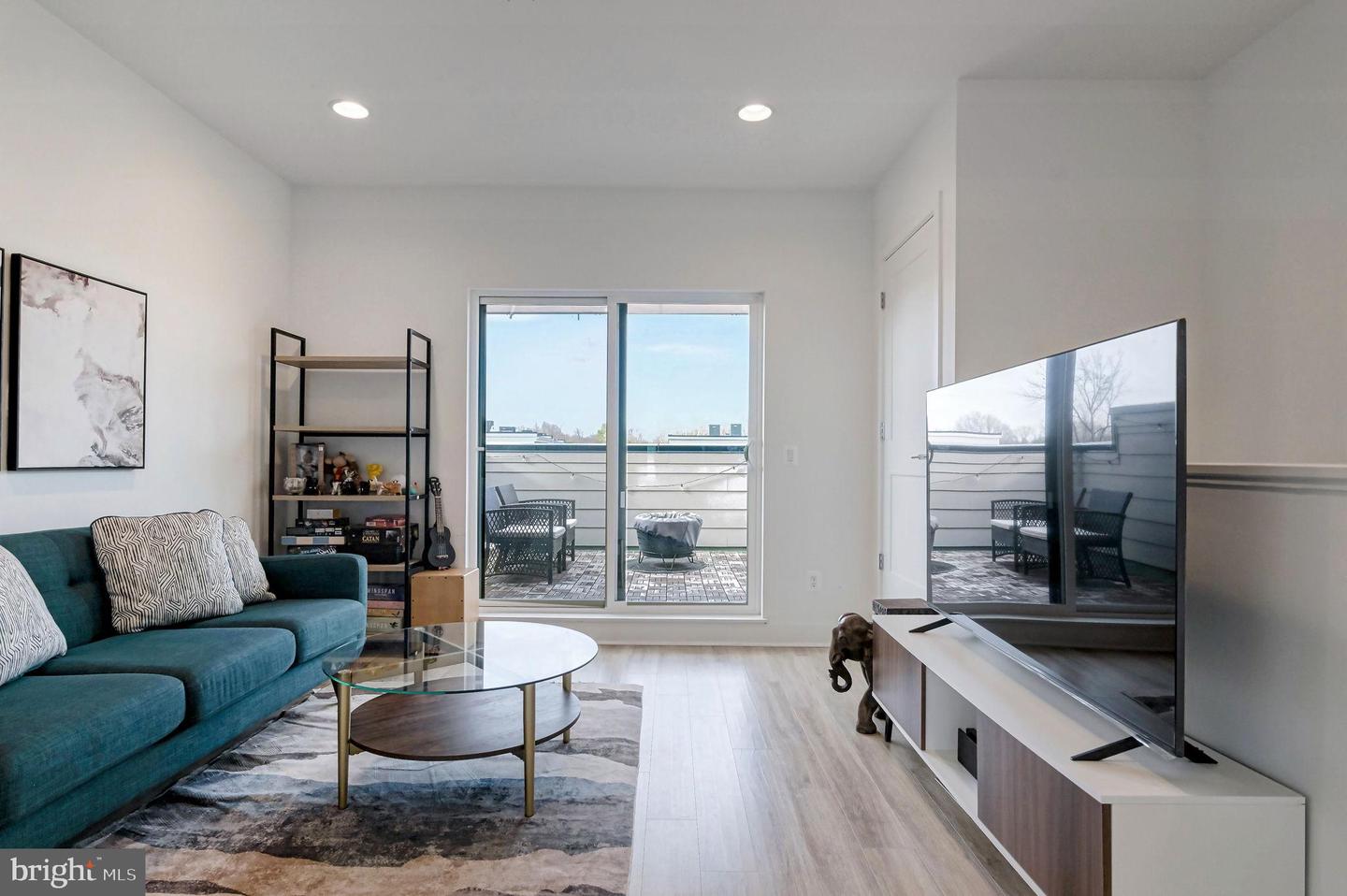 7383 OLD AIRFIELD LN, FALLS CHURCH, Virginia 22042, 3 Bedrooms Bedrooms, 7 Rooms Rooms,3 BathroomsBathrooms,Residential,For sale,7383 OLD AIRFIELD LN,VAFX2276130 MLS # VAFX2276130 7383 OLD AIRFIELD LN, FALLS CHURCH, Virginia 22042, 3 Bedrooms Bedrooms, 7 Rooms Rooms,3 BathroomsBathrooms,Residential,For sale,7383 OLD AIRFIELD LN,VAFX2276130 MLS # VAFX2276130