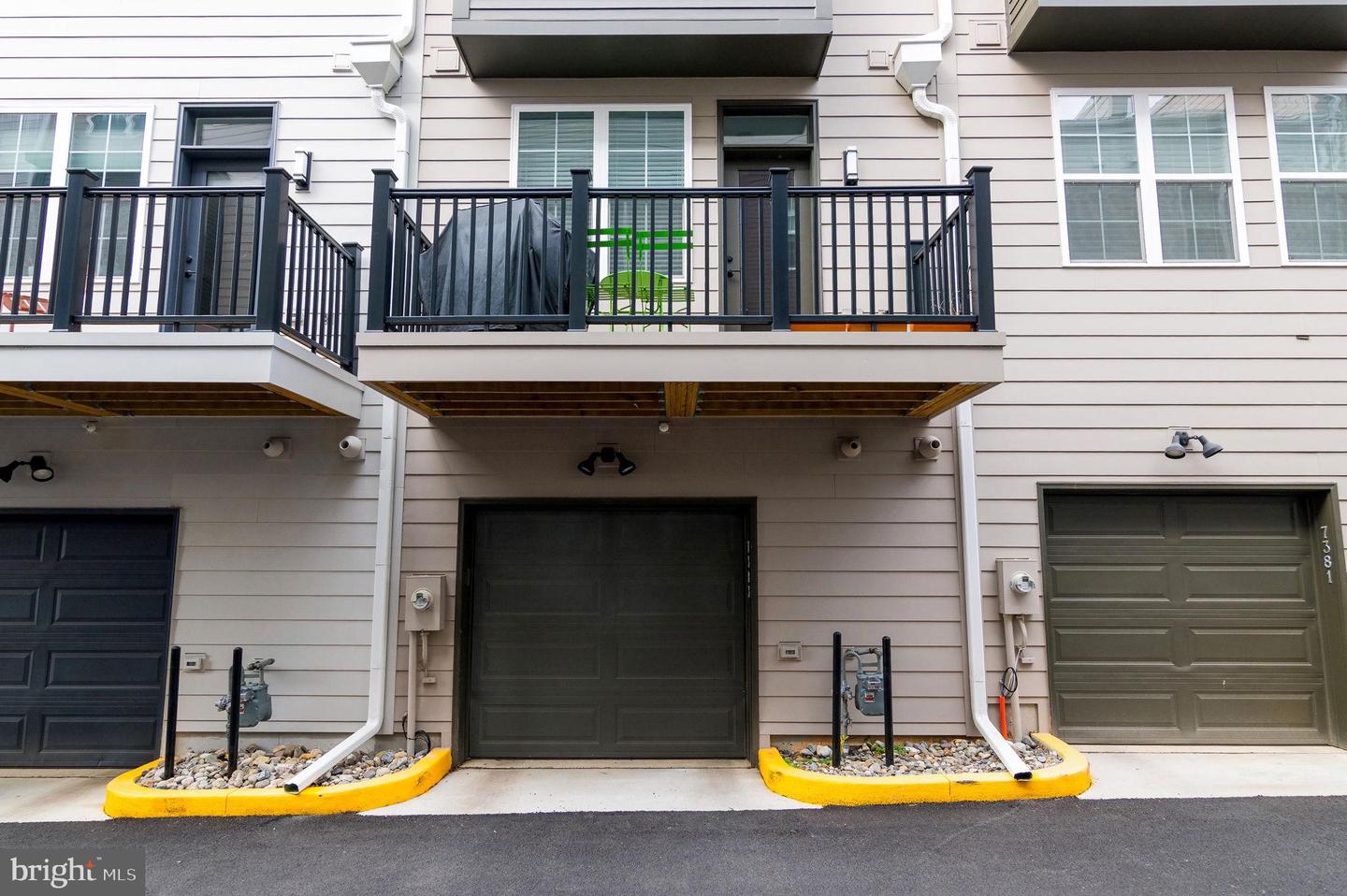 7383 OLD AIRFIELD LN, FALLS CHURCH, Virginia 22042, 3 Bedrooms Bedrooms, 7 Rooms Rooms,3 BathroomsBathrooms,Residential,For sale,7383 OLD AIRFIELD LN,VAFX2276130 MLS # VAFX2276130 7383 OLD AIRFIELD LN, FALLS CHURCH, Virginia 22042, 3 Bedrooms Bedrooms, 7 Rooms Rooms,3 BathroomsBathrooms,Residential,For sale,7383 OLD AIRFIELD LN,VAFX2276130 MLS # VAFX2276130
