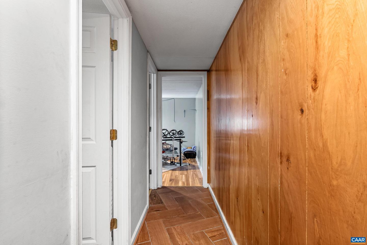 386 CUB CREEK RD, APPOMATTOX, Virginia 24522, 3 Bedrooms Bedrooms, ,2 BathroomsBathrooms,Residential,For sale,386 CUB CREEK RD,670386 MLS # 670386 386 CUB CREEK RD, APPOMATTOX, Virginia 24522, 3 Bedrooms Bedrooms, ,2 BathroomsBathrooms,Residential,For sale,386 CUB CREEK RD,670386 MLS # 670386