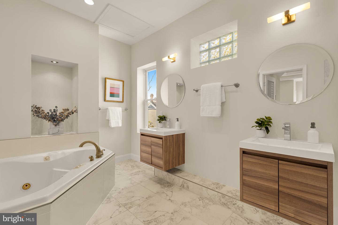 1934 4TH ST NW, WASHINGTON, District Of Columbia 20001, 3 Bedrooms Bedrooms, ,2 BathroomsBathrooms,Residential,For sale,1934 4TH ST NW,DCDC2228936 MLS # DCDC2228936 1934 4TH ST NW, WASHINGTON, District Of Columbia 20001, 3 Bedrooms Bedrooms, ,2 BathroomsBathrooms,Residential,For sale,1934 4TH ST NW,DCDC2228936 MLS # DCDC2228936