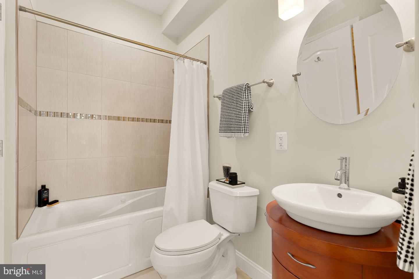 1934 4TH ST NW, WASHINGTON, District Of Columbia 20001, 3 Bedrooms Bedrooms, ,2 BathroomsBathrooms,Residential,For sale,1934 4TH ST NW,DCDC2228936 MLS # DCDC2228936 1934 4TH ST NW, WASHINGTON, District Of Columbia 20001, 3 Bedrooms Bedrooms, ,2 BathroomsBathrooms,Residential,For sale,1934 4TH ST NW,DCDC2228936 MLS # DCDC2228936
