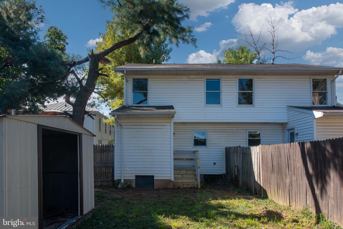 26-A JACKSON AVE, WINCHESTER, Virginia 22601, 4 Bedrooms Bedrooms, ,2 BathroomsBathrooms,Residential,For sale,26-A JACKSON AVE,VAWI2009334 MLS # VAWI2009334 26-A JACKSON AVE, WINCHESTER, Virginia 22601, 4 Bedrooms Bedrooms, ,2 BathroomsBathrooms,Residential,For sale,26-A JACKSON AVE,VAWI2009334 MLS # VAWI2009334