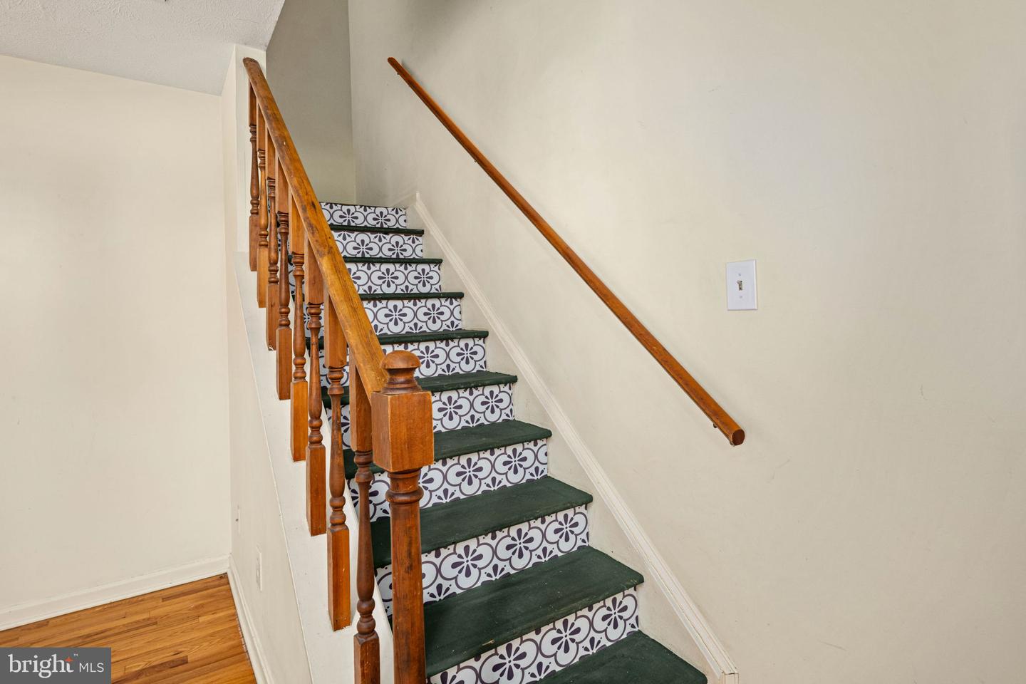 26-A JACKSON AVE, WINCHESTER, Virginia 22601, 4 Bedrooms Bedrooms, ,2 BathroomsBathrooms,Residential,For sale,26-A JACKSON AVE,VAWI2009334 MLS # VAWI2009334 26-A JACKSON AVE, WINCHESTER, Virginia 22601, 4 Bedrooms Bedrooms, ,2 BathroomsBathrooms,Residential,For sale,26-A JACKSON AVE,VAWI2009334 MLS # VAWI2009334