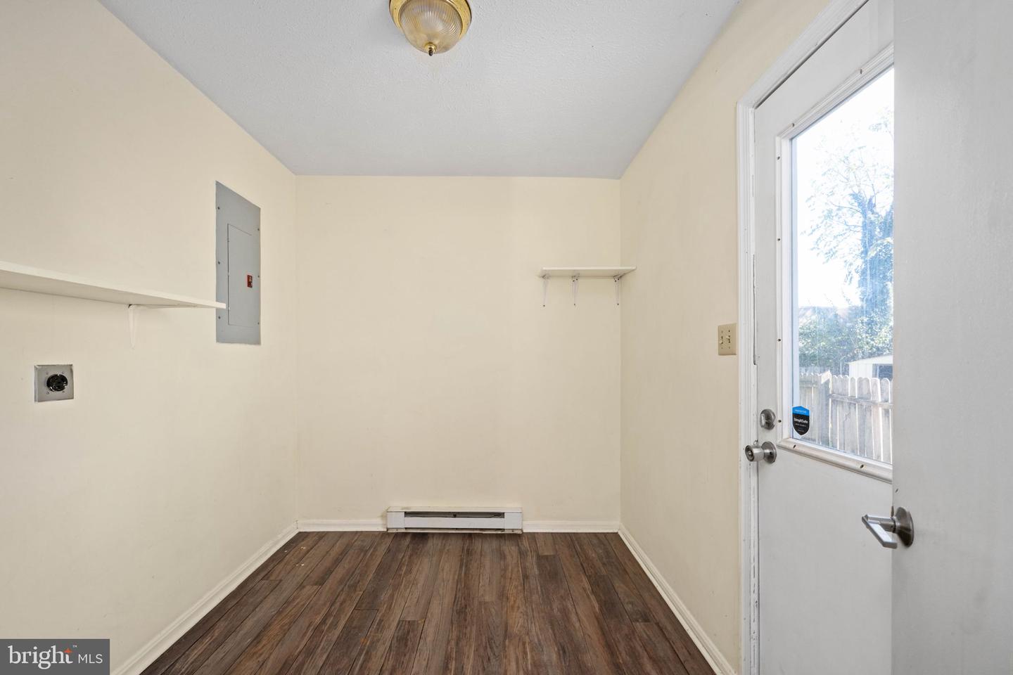 26-A JACKSON AVE, WINCHESTER, Virginia 22601, 4 Bedrooms Bedrooms, ,2 BathroomsBathrooms,Residential,For sale,26-A JACKSON AVE,VAWI2009334 MLS # VAWI2009334 26-A JACKSON AVE, WINCHESTER, Virginia 22601, 4 Bedrooms Bedrooms, ,2 BathroomsBathrooms,Residential,For sale,26-A JACKSON AVE,VAWI2009334 MLS # VAWI2009334
