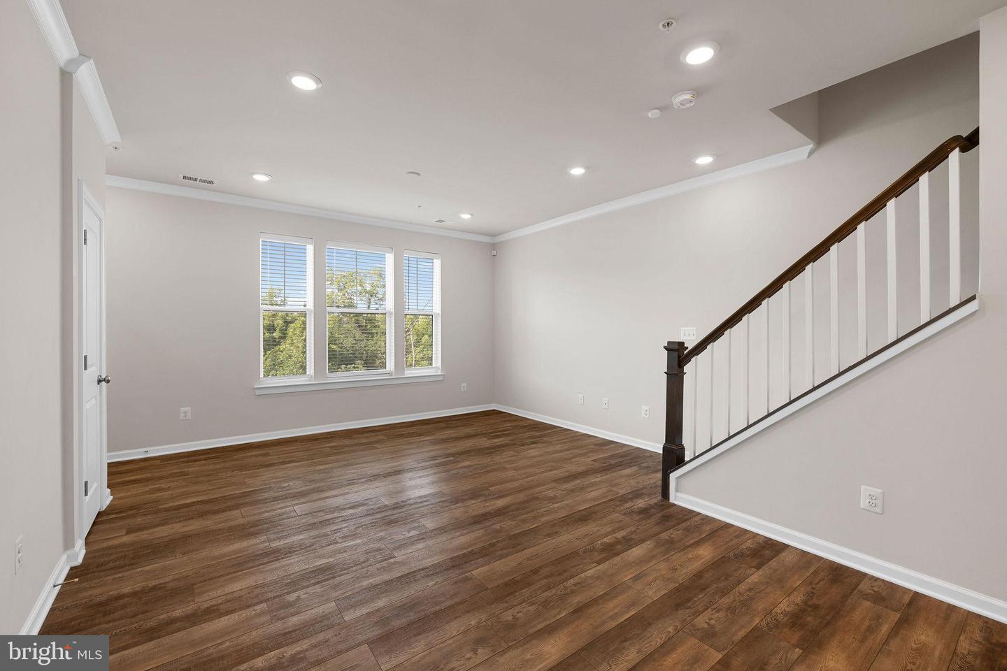 43361 RADFORD DIVIDE TER, ASHBURN, Virginia 20148, 3 Bedrooms Bedrooms, 8 Rooms Rooms,2 BathroomsBathrooms,Residential,For sale,43361 RADFORD DIVIDE TER,VALO2109640 MLS # VALO2109640 43361 RADFORD DIVIDE TER, ASHBURN, Virginia 20148, 3 Bedrooms Bedrooms, 8 Rooms Rooms,2 BathroomsBathrooms,Residential,For sale,43361 RADFORD DIVIDE TER,VALO2109640 MLS # VALO2109640