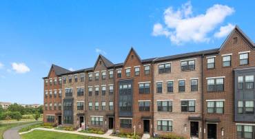 43361 RADFORD DIVIDE TER, ASHBURN, Virginia 20148, 3 Bedrooms Bedrooms, 8 Rooms Rooms,2 BathroomsBathrooms,Residential,For sale,43361 RADFORD DIVIDE TER,VALO2109640 MLS # VALO2109640