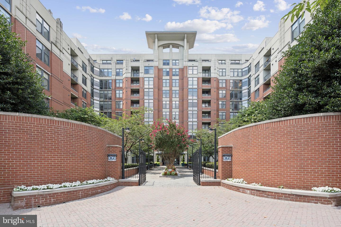 1021 N GARFIELD ST #B39, ARLINGTON, Virginia 22201, 1 Bedroom Bedrooms, ,1 BathroomBathrooms,Residential,For sale,1021 N GARFIELD ST #B39,VAAR2065346 MLS # VAAR2065346 1021 N GARFIELD ST #B39, ARLINGTON, Virginia 22201, 1 Bedroom Bedrooms, ,1 BathroomBathrooms,Residential,For sale,1021 N GARFIELD ST #B39,VAAR2065346 MLS # VAAR2065346