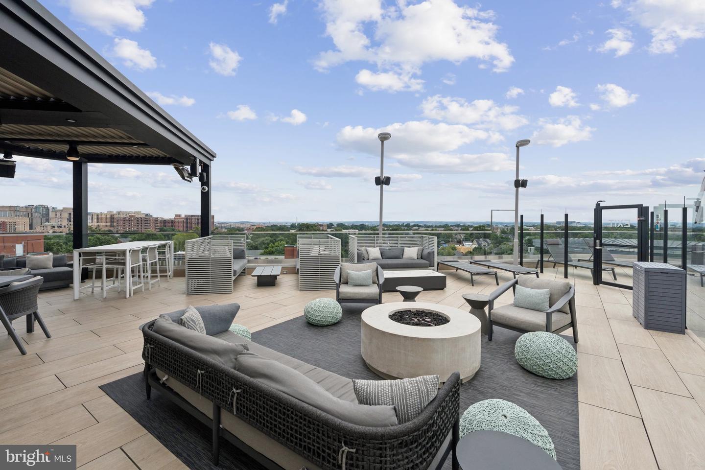 1021 N GARFIELD ST #B39, ARLINGTON, Virginia 22201, 1 Bedroom Bedrooms, ,1 BathroomBathrooms,Residential,For sale,1021 N GARFIELD ST #B39,VAAR2065346 MLS # VAAR2065346 1021 N GARFIELD ST #B39, ARLINGTON, Virginia 22201, 1 Bedroom Bedrooms, ,1 BathroomBathrooms,Residential,For sale,1021 N GARFIELD ST #B39,VAAR2065346 MLS # VAAR2065346