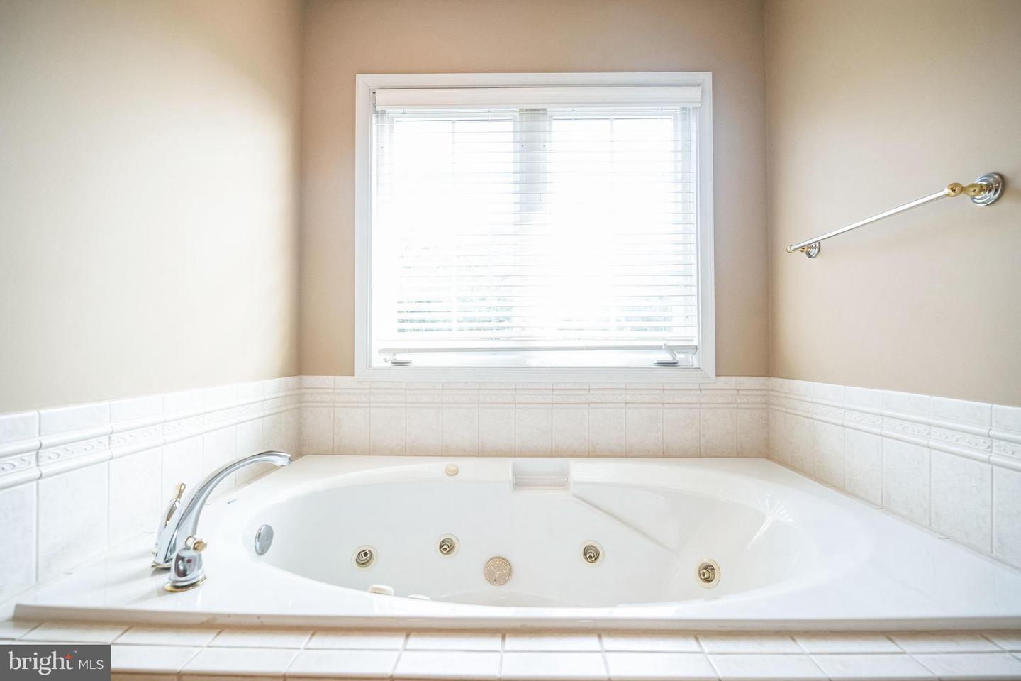215 CHANCELLORSVILLE DR, STEPHENS CITY, Virginia 22655, 5 Bedrooms Bedrooms, ,4 BathroomsBathrooms,Residential,For sale,215 CHANCELLORSVILLE DR,VAFV2023698 MLS # VAFV2023698 215 CHANCELLORSVILLE DR, STEPHENS CITY, Virginia 22655, 5 Bedrooms Bedrooms, ,4 BathroomsBathrooms,Residential,For sale,215 CHANCELLORSVILLE DR,VAFV2023698 MLS # VAFV2023698