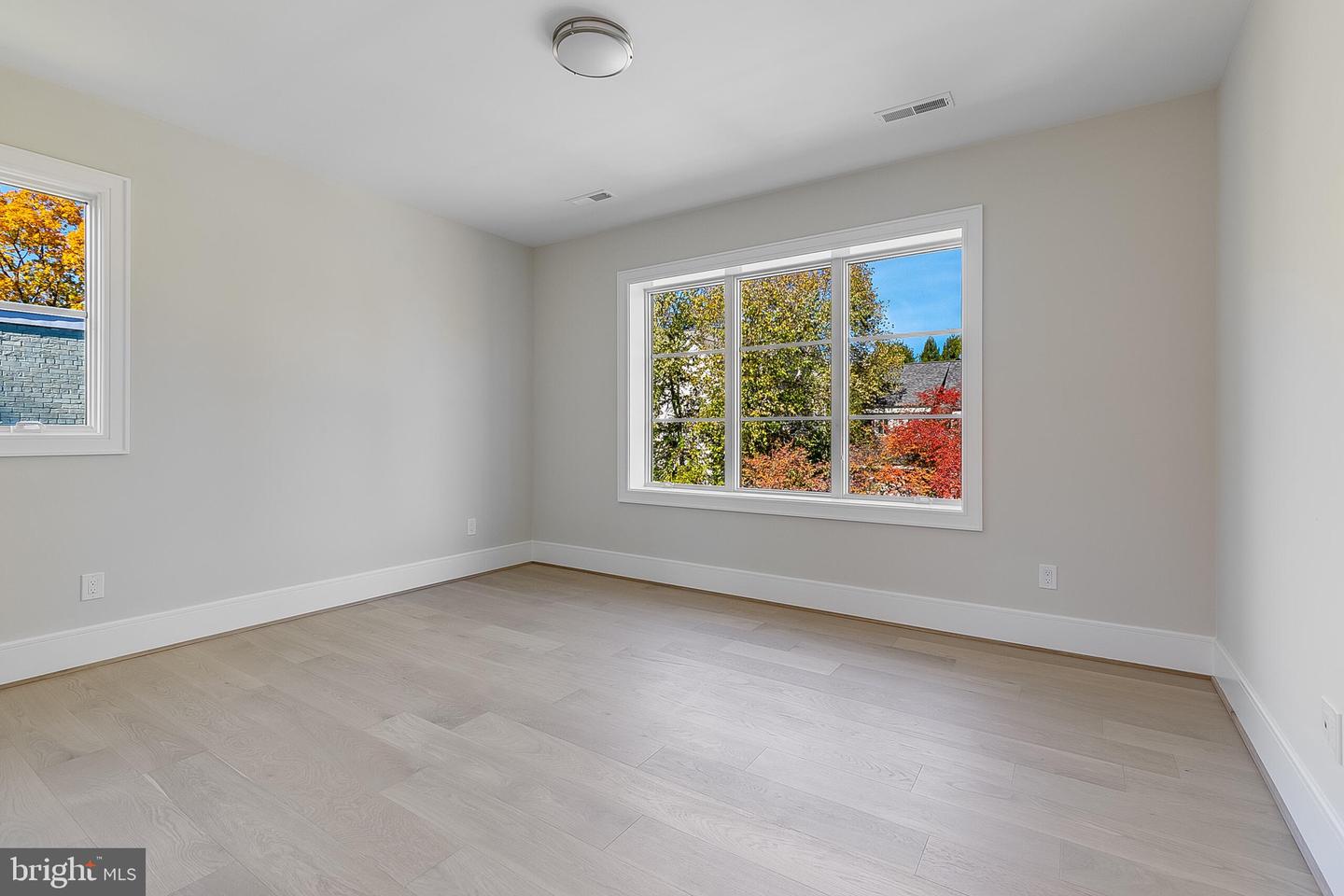 4102 18TH RD N, ARLINGTON, Virginia 22207, 6 Bedrooms Bedrooms, ,6 BathroomsBathrooms,Residential,For sale,4102 18TH RD N,VAAR2058300 MLS # VAAR2058300 4102 18TH RD N, ARLINGTON, Virginia 22207, 6 Bedrooms Bedrooms, ,6 BathroomsBathrooms,Residential,For sale,4102 18TH RD N,VAAR2058300 MLS # VAAR2058300