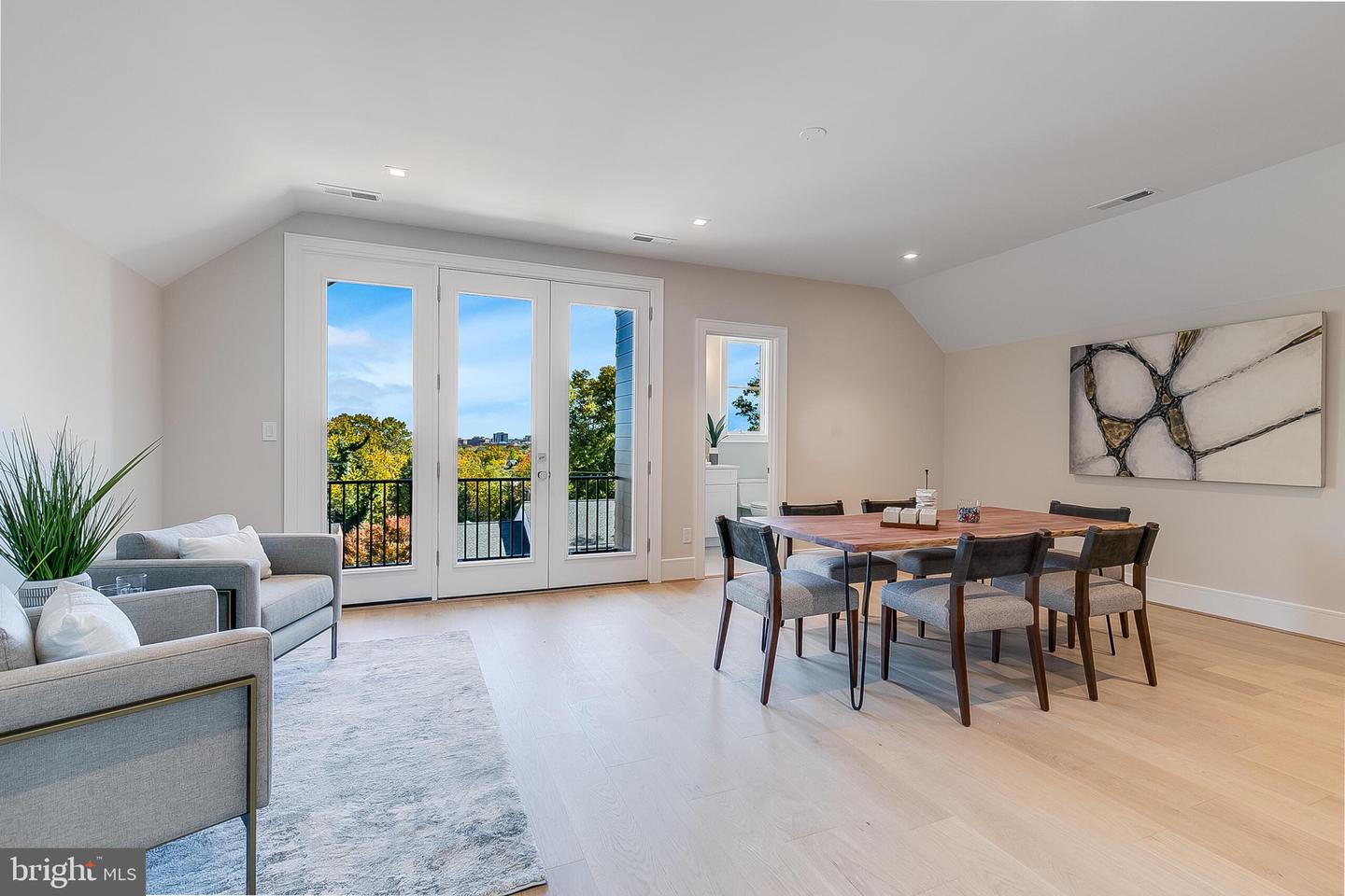 4102 18TH RD N, ARLINGTON, Virginia 22207, 6 Bedrooms Bedrooms, ,6 BathroomsBathrooms,Residential,For sale,4102 18TH RD N,VAAR2058300 MLS # VAAR2058300 4102 18TH RD N, ARLINGTON, Virginia 22207, 6 Bedrooms Bedrooms, ,6 BathroomsBathrooms,Residential,For sale,4102 18TH RD N,VAAR2058300 MLS # VAAR2058300