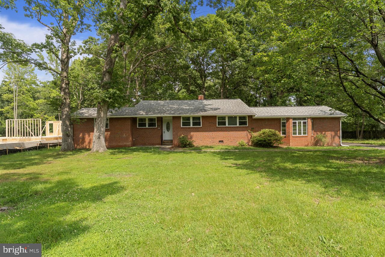12103 ANDORA DR, FREDERICKSBURG, Virginia 22407, 4 Bedrooms Bedrooms, ,2 BathroomsBathrooms,Residential,For sale,12103 ANDORA DR,VASP2033500 MLS # VASP2033500 12103 ANDORA DR, FREDERICKSBURG, Virginia 22407, 4 Bedrooms Bedrooms, ,2 BathroomsBathrooms,Residential,For sale,12103 ANDORA DR,VASP2033500 MLS # VASP2033500