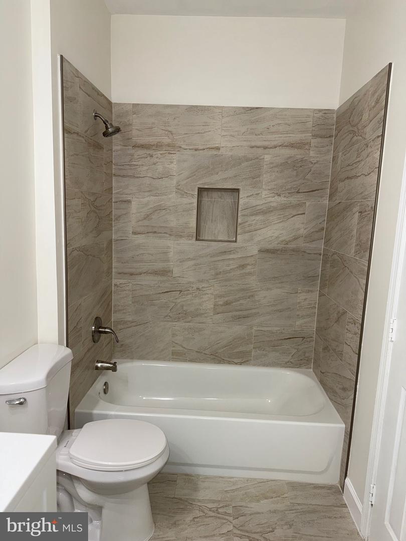 12901 ALTON SQ #102, HERNDON, Virginia 20170, 1 Bedroom Bedrooms, ,1 BathroomBathrooms,Residential,For sale,12901 ALTON SQ #102,VAFX2245360 MLS # VAFX2245360