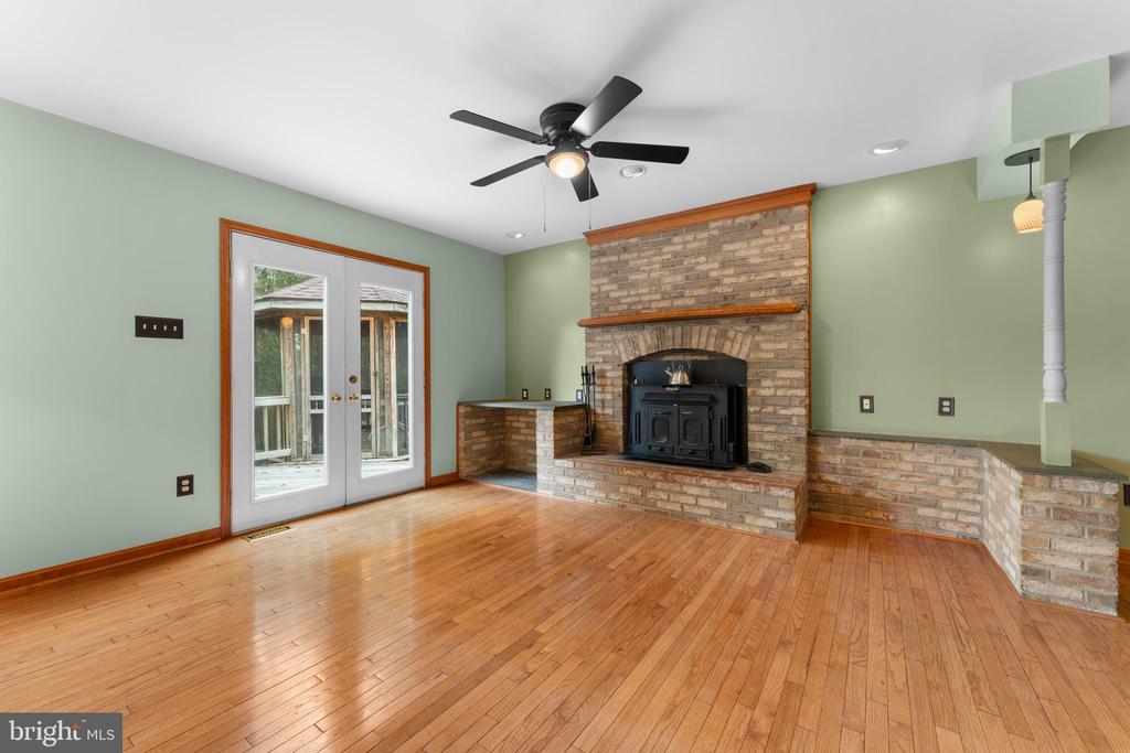 16371 QUAIL RIDGE DR, AMISSVILLE, Virginia 20106, 3 Bedrooms Bedrooms, ,2 BathroomsBathrooms,Residential,16371 QUAIL RIDGE DR,VACU2008634 MLS # VACU2008634 16371 QUAIL RIDGE DR, AMISSVILLE, Virginia 20106, 3 Bedrooms Bedrooms, ,2 BathroomsBathrooms,Residential,16371 QUAIL RIDGE DR,VACU2008634 MLS # VACU2008634