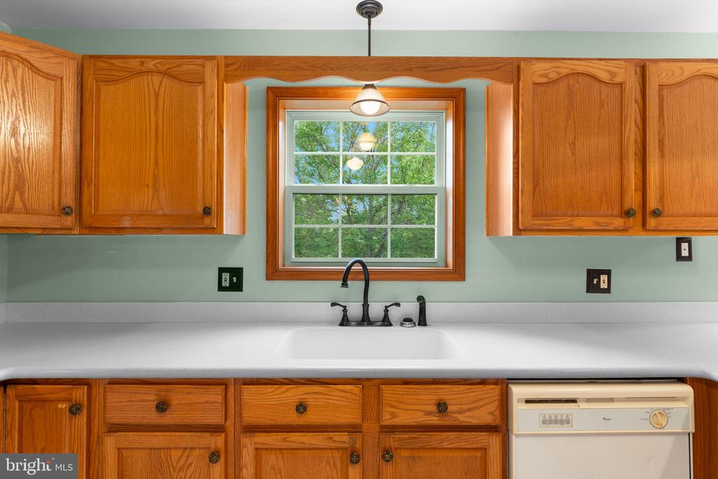 16371 QUAIL RIDGE DR, AMISSVILLE, Virginia 20106, 3 Bedrooms Bedrooms, ,2 BathroomsBathrooms,Residential,16371 QUAIL RIDGE DR,VACU2008634 MLS # VACU2008634 16371 QUAIL RIDGE DR, AMISSVILLE, Virginia 20106, 3 Bedrooms Bedrooms, ,2 BathroomsBathrooms,Residential,16371 QUAIL RIDGE DR,VACU2008634 MLS # VACU2008634