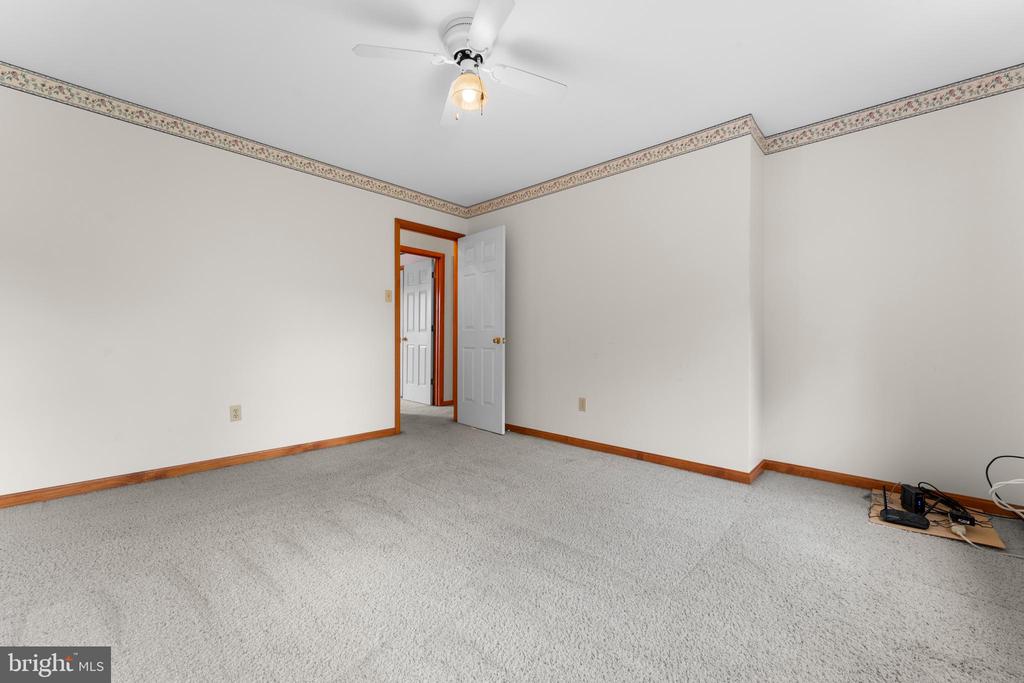 16371 QUAIL RIDGE DR, AMISSVILLE, Virginia 20106, 3 Bedrooms Bedrooms, ,2 BathroomsBathrooms,Residential,16371 QUAIL RIDGE DR,VACU2008634 MLS # VACU2008634 16371 QUAIL RIDGE DR, AMISSVILLE, Virginia 20106, 3 Bedrooms Bedrooms, ,2 BathroomsBathrooms,Residential,16371 QUAIL RIDGE DR,VACU2008634 MLS # VACU2008634