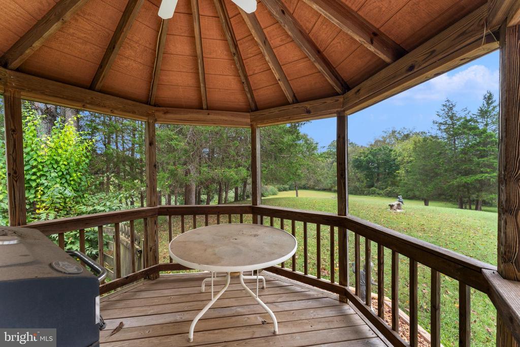 16371 QUAIL RIDGE DR, AMISSVILLE, Virginia 20106, 3 Bedrooms Bedrooms, ,2 BathroomsBathrooms,Residential,16371 QUAIL RIDGE DR,VACU2008634 MLS # VACU2008634 16371 QUAIL RIDGE DR, AMISSVILLE, Virginia 20106, 3 Bedrooms Bedrooms, ,2 BathroomsBathrooms,Residential,16371 QUAIL RIDGE DR,VACU2008634 MLS # VACU2008634