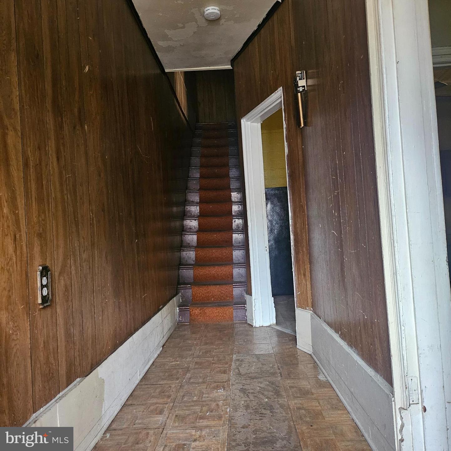 1424 22ND ST SE, WASHINGTON, District Of Columbia 20020, 5 Bedrooms Bedrooms, ,2 BathroomsBathrooms,Residential,For sale,1424 22ND ST SE,DCDC2208714 MLS # DCDC2208714