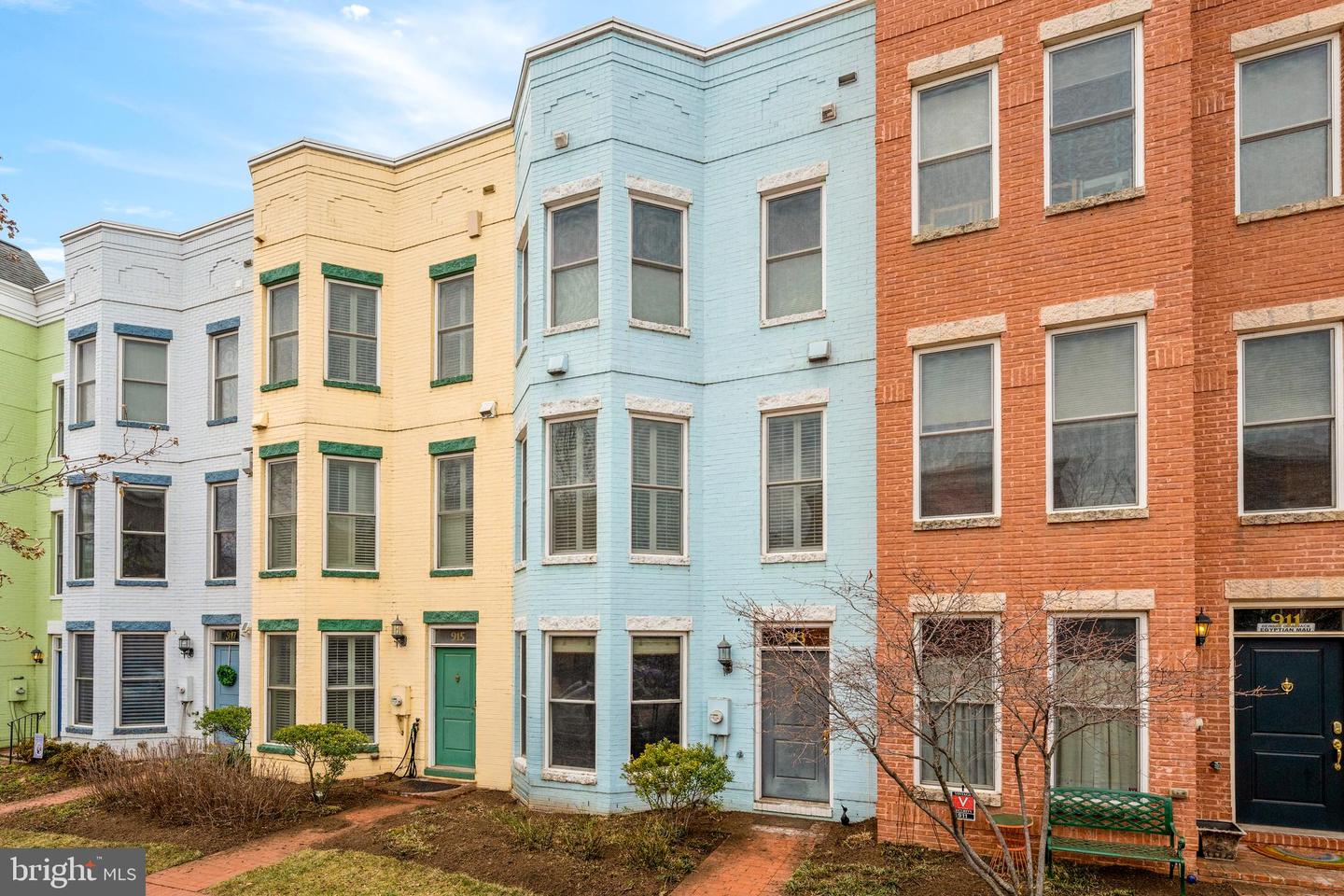 913 4TH ST SE, WASHINGTON, District Of Columbia 20003, 4 Bedrooms Bedrooms, ,3 BathroomsBathrooms,Residential,For sale,913 4TH ST SE,DCDC2208956 MLS # DCDC2208956 913 4TH ST SE, WASHINGTON, District Of Columbia 20003, 4 Bedrooms Bedrooms, ,3 BathroomsBathrooms,Residential,For sale,913 4TH ST SE,DCDC2208956 MLS # DCDC2208956