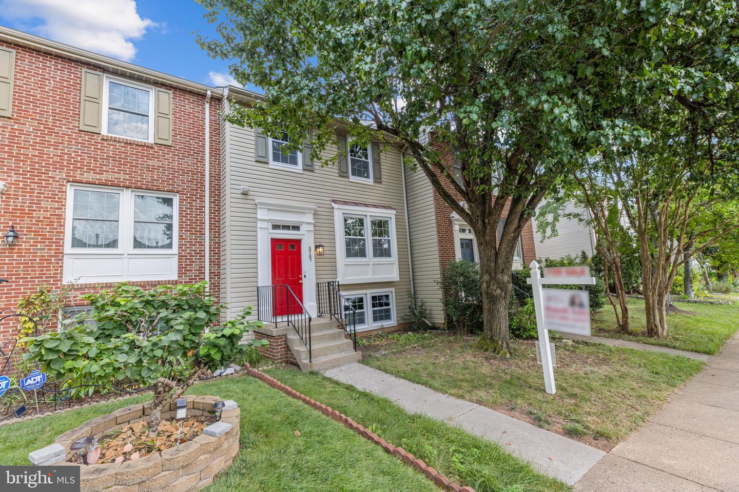 5705 CROATAN CT, CENTREVILLE, Virginia 20120, 3 Bedrooms Bedrooms, ,2 BathroomsBathrooms,Residential,For sale,5705 CROATAN CT,VAFX2255174 MLS # VAFX2255174 5705 CROATAN CT, CENTREVILLE, Virginia 20120, 3 Bedrooms Bedrooms, ,2 BathroomsBathrooms,Residential,For sale,5705 CROATAN CT,VAFX2255174 MLS # VAFX2255174