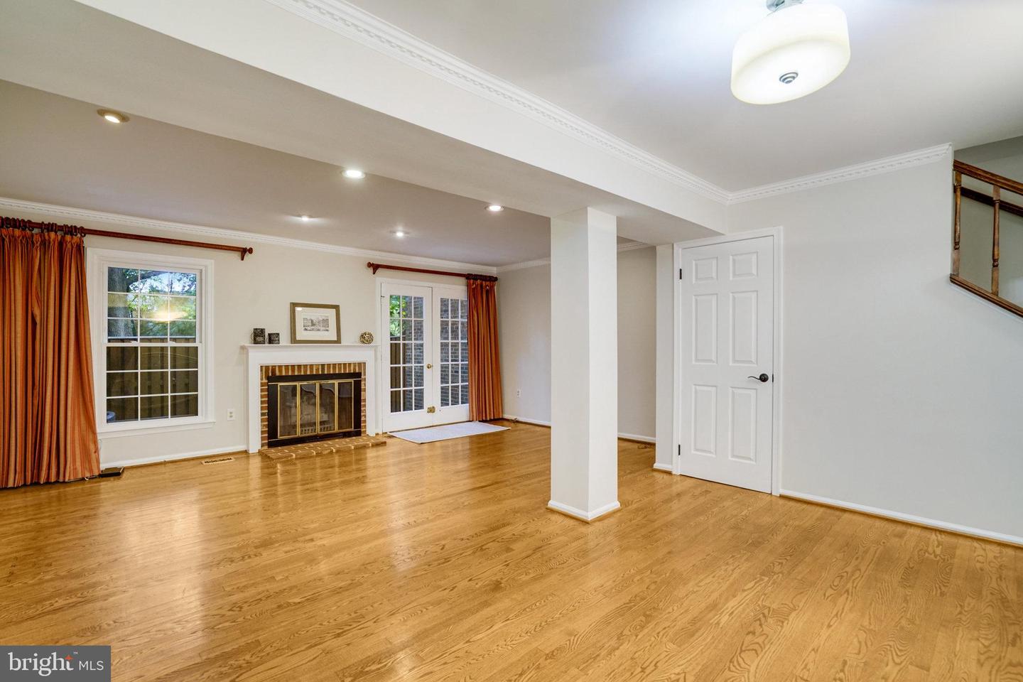 2540 S WALTER REED DR #4, ARLINGTON, Virginia 22206, 3 Bedrooms Bedrooms, ,2 BathroomsBathrooms,Residential,For sale,2540 S WALTER REED DR #4,VAAR2061202 MLS # VAAR2061202 2540 S WALTER REED DR #4, ARLINGTON, Virginia 22206, 3 Bedrooms Bedrooms, ,2 BathroomsBathrooms,Residential,For sale,2540 S WALTER REED DR #4,VAAR2061202 MLS # VAAR2061202