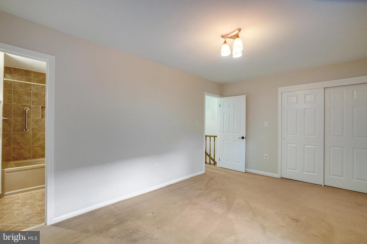 2540 S WALTER REED DR #4, ARLINGTON, Virginia 22206, 3 Bedrooms Bedrooms, ,2 BathroomsBathrooms,Residential,For sale,2540 S WALTER REED DR #4,VAAR2061202 MLS # VAAR2061202 2540 S WALTER REED DR #4, ARLINGTON, Virginia 22206, 3 Bedrooms Bedrooms, ,2 BathroomsBathrooms,Residential,For sale,2540 S WALTER REED DR #4,VAAR2061202 MLS # VAAR2061202