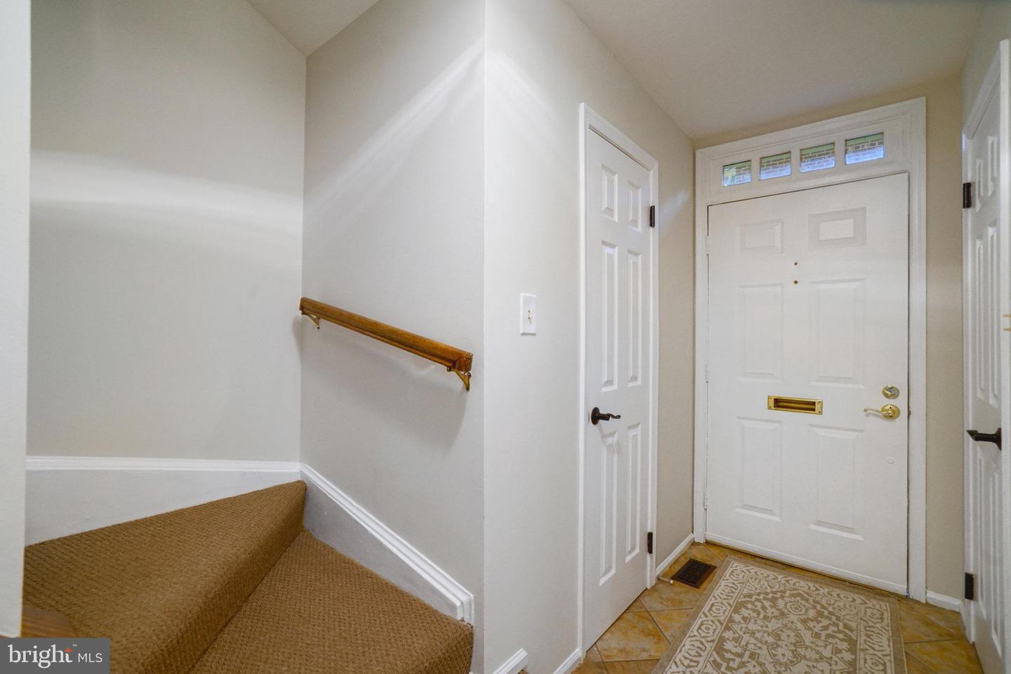 2540 S WALTER REED DR #4, ARLINGTON, Virginia 22206, 3 Bedrooms Bedrooms, ,2 BathroomsBathrooms,Residential,For sale,2540 S WALTER REED DR #4,VAAR2061202 MLS # VAAR2061202 2540 S WALTER REED DR #4, ARLINGTON, Virginia 22206, 3 Bedrooms Bedrooms, ,2 BathroomsBathrooms,Residential,For sale,2540 S WALTER REED DR #4,VAAR2061202 MLS # VAAR2061202