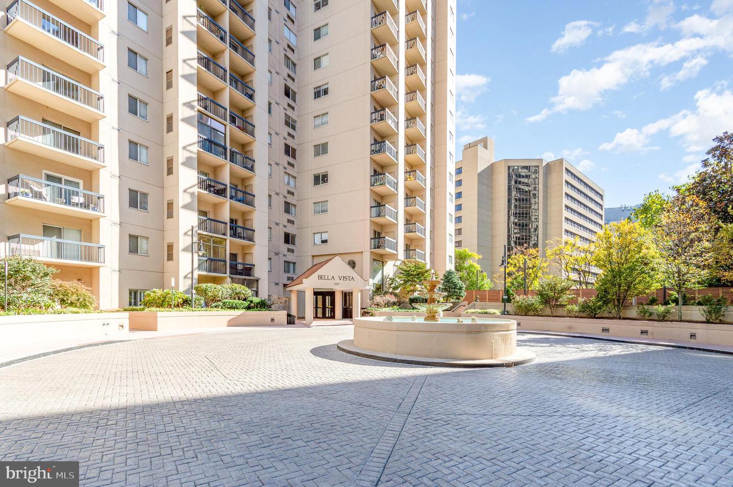 1211 S EADS ST #307, ARLINGTON, Virginia 22202, 1 Bedroom Bedrooms, ,1 BathroomBathrooms,Residential,For sale,1211 S EADS ST #307,VAAR2061694 MLS # VAAR2061694