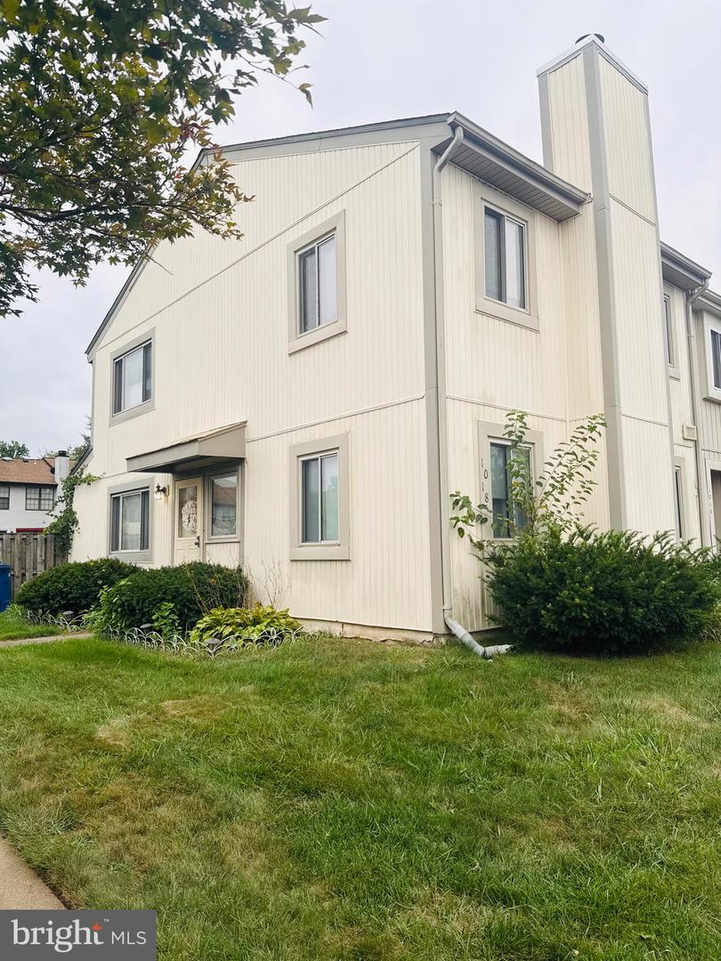 1018 KNIGHT LN, HERNDON, Virginia 20170, 3 Bedrooms Bedrooms, ,2 BathroomsBathrooms,Residential,For sale,1018 KNIGHT LN,VAFX2263346 MLS # VAFX2263346 1018 KNIGHT LN, HERNDON, Virginia 20170, 3 Bedrooms Bedrooms, ,2 BathroomsBathrooms,Residential,For sale,1018 KNIGHT LN,VAFX2263346 MLS # VAFX2263346