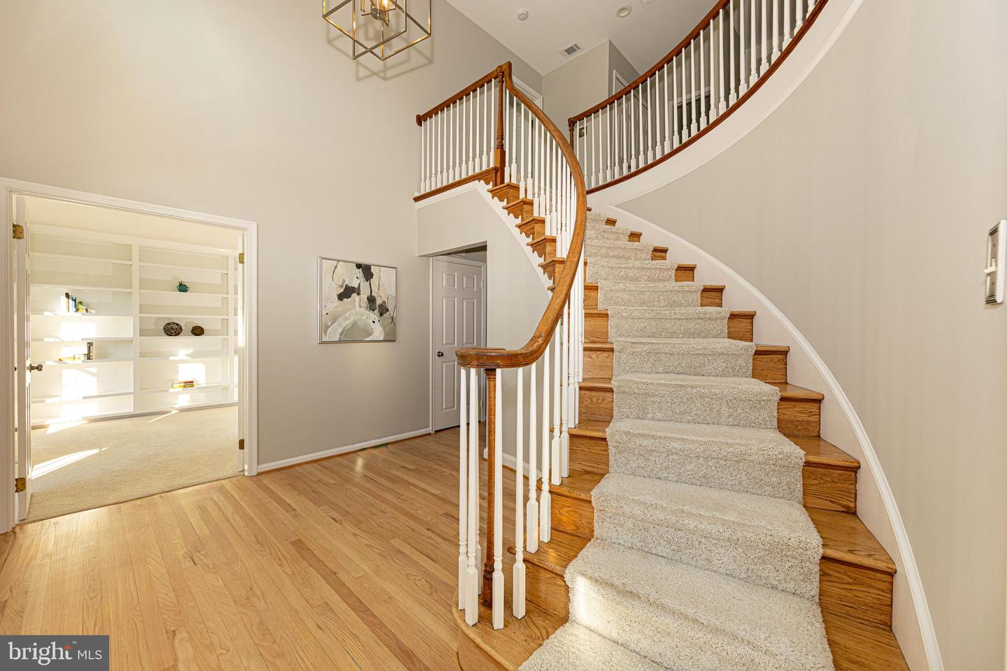 9705 RAMBLING RIDGE CT, FAIRFAX STATION, Virginia 22039, 5 Bedrooms Bedrooms, ,4 BathroomsBathrooms,Residential,For sale,9705 RAMBLING RIDGE CT,VAFX2262738 MLS # VAFX2262738 9705 RAMBLING RIDGE CT, FAIRFAX STATION, Virginia 22039, 5 Bedrooms Bedrooms, ,4 BathroomsBathrooms,Residential,For sale,9705 RAMBLING RIDGE CT,VAFX2262738 MLS # VAFX2262738