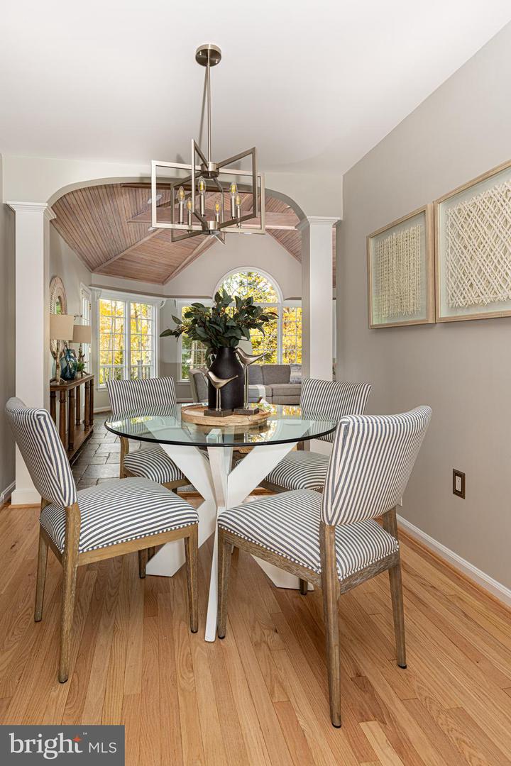 9705 RAMBLING RIDGE CT, FAIRFAX STATION, Virginia 22039, 5 Bedrooms Bedrooms, ,4 BathroomsBathrooms,Residential,For sale,9705 RAMBLING RIDGE CT,VAFX2262738 MLS # VAFX2262738 9705 RAMBLING RIDGE CT, FAIRFAX STATION, Virginia 22039, 5 Bedrooms Bedrooms, ,4 BathroomsBathrooms,Residential,For sale,9705 RAMBLING RIDGE CT,VAFX2262738 MLS # VAFX2262738