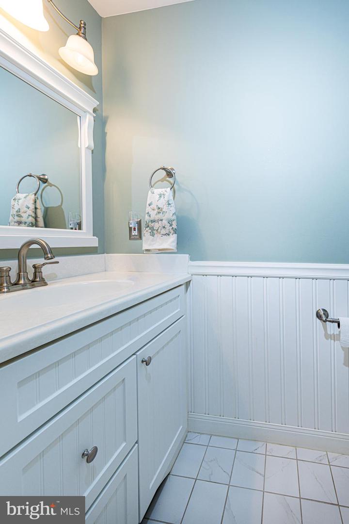 9705 RAMBLING RIDGE CT, FAIRFAX STATION, Virginia 22039, 5 Bedrooms Bedrooms, ,4 BathroomsBathrooms,Residential,For sale,9705 RAMBLING RIDGE CT,VAFX2262738 MLS # VAFX2262738 9705 RAMBLING RIDGE CT, FAIRFAX STATION, Virginia 22039, 5 Bedrooms Bedrooms, ,4 BathroomsBathrooms,Residential,For sale,9705 RAMBLING RIDGE CT,VAFX2262738 MLS # VAFX2262738