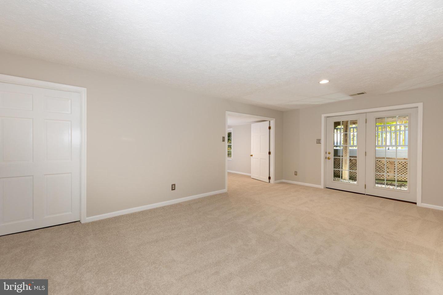 9705 RAMBLING RIDGE CT, FAIRFAX STATION, Virginia 22039, 5 Bedrooms Bedrooms, ,4 BathroomsBathrooms,Residential,For sale,9705 RAMBLING RIDGE CT,VAFX2262738 MLS # VAFX2262738 9705 RAMBLING RIDGE CT, FAIRFAX STATION, Virginia 22039, 5 Bedrooms Bedrooms, ,4 BathroomsBathrooms,Residential,For sale,9705 RAMBLING RIDGE CT,VAFX2262738 MLS # VAFX2262738