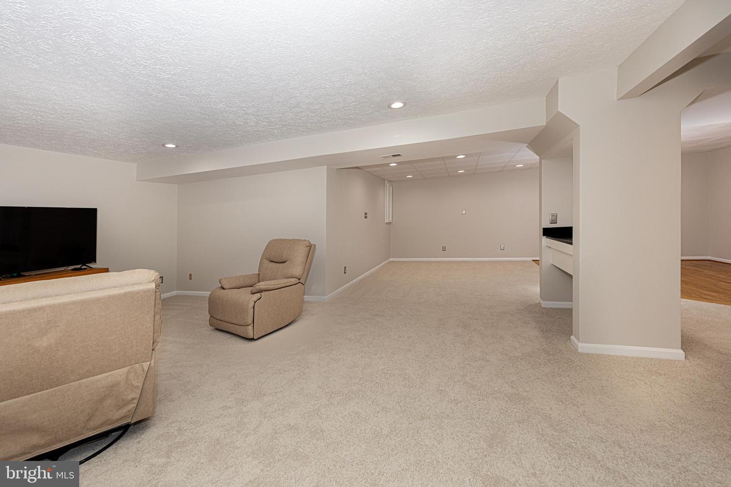 9705 RAMBLING RIDGE CT, FAIRFAX STATION, Virginia 22039, 5 Bedrooms Bedrooms, ,4 BathroomsBathrooms,Residential,For sale,9705 RAMBLING RIDGE CT,VAFX2262738 MLS # VAFX2262738 9705 RAMBLING RIDGE CT, FAIRFAX STATION, Virginia 22039, 5 Bedrooms Bedrooms, ,4 BathroomsBathrooms,Residential,For sale,9705 RAMBLING RIDGE CT,VAFX2262738 MLS # VAFX2262738