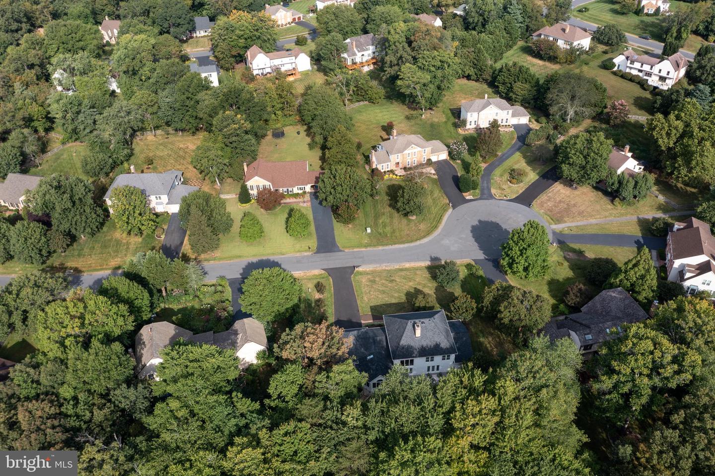 9705 RAMBLING RIDGE CT, FAIRFAX STATION, Virginia 22039, 5 Bedrooms Bedrooms, ,4 BathroomsBathrooms,Residential,For sale,9705 RAMBLING RIDGE CT,VAFX2262738 MLS # VAFX2262738 9705 RAMBLING RIDGE CT, FAIRFAX STATION, Virginia 22039, 5 Bedrooms Bedrooms, ,4 BathroomsBathrooms,Residential,For sale,9705 RAMBLING RIDGE CT,VAFX2262738 MLS # VAFX2262738