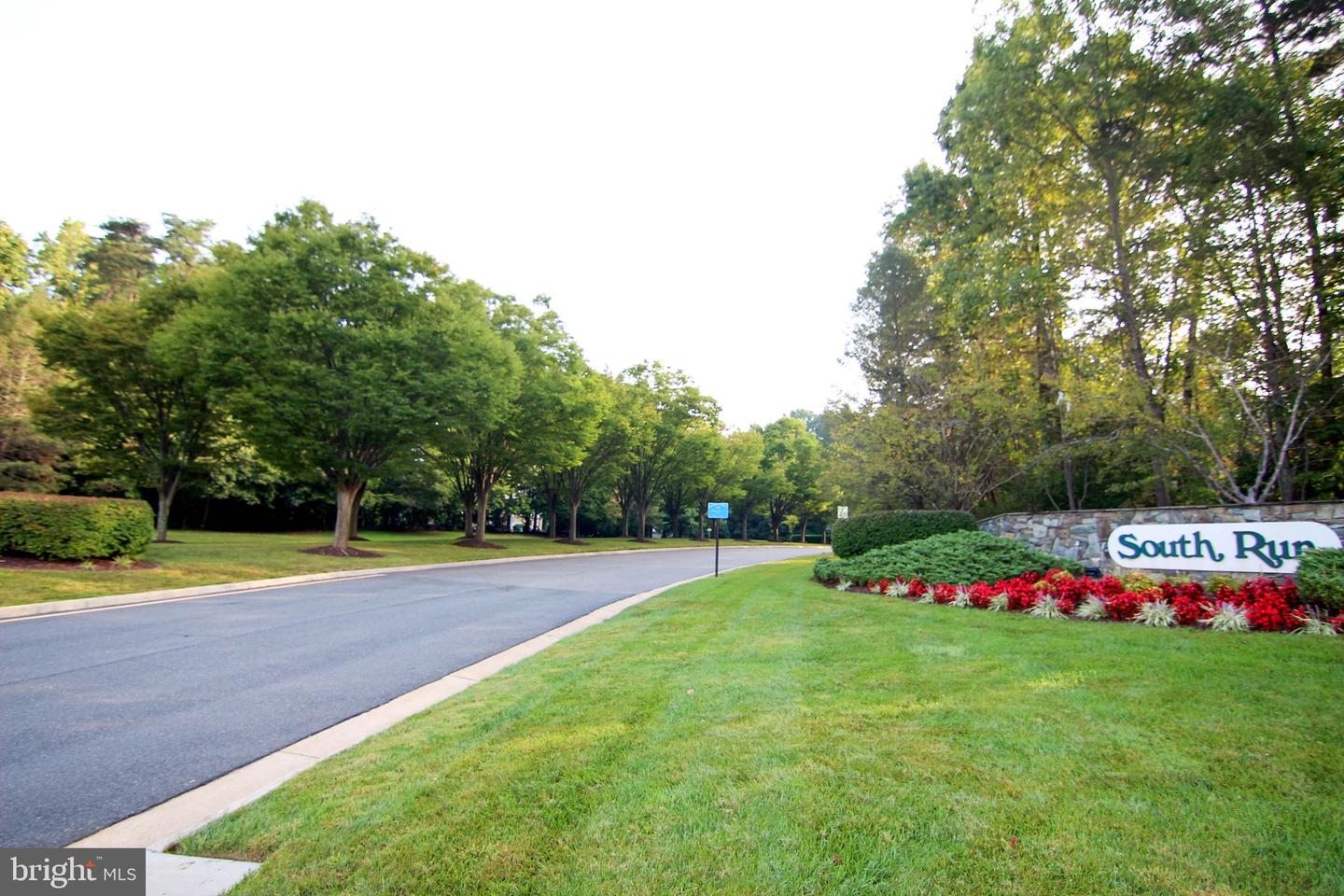 9705 RAMBLING RIDGE CT, FAIRFAX STATION, Virginia 22039, 5 Bedrooms Bedrooms, ,4 BathroomsBathrooms,Residential,For sale,9705 RAMBLING RIDGE CT,VAFX2262738 MLS # VAFX2262738 9705 RAMBLING RIDGE CT, FAIRFAX STATION, Virginia 22039, 5 Bedrooms Bedrooms, ,4 BathroomsBathrooms,Residential,For sale,9705 RAMBLING RIDGE CT,VAFX2262738 MLS # VAFX2262738