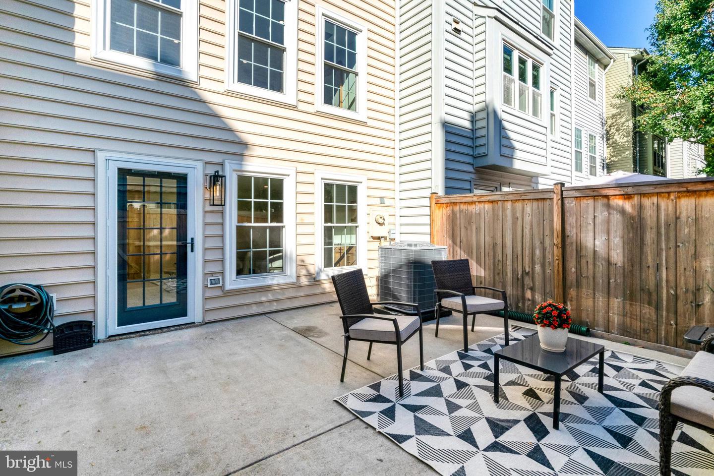 1205 MADISON ST, ALEXANDRIA, Virginia 22314, 2 Bedrooms Bedrooms, ,2 BathroomsBathrooms,Residential,For sale,1205 MADISON ST,VAAX2048566 MLS # VAAX2048566 1205 MADISON ST, ALEXANDRIA, Virginia 22314, 2 Bedrooms Bedrooms, ,2 BathroomsBathrooms,Residential,For sale,1205 MADISON ST,VAAX2048566 MLS # VAAX2048566
