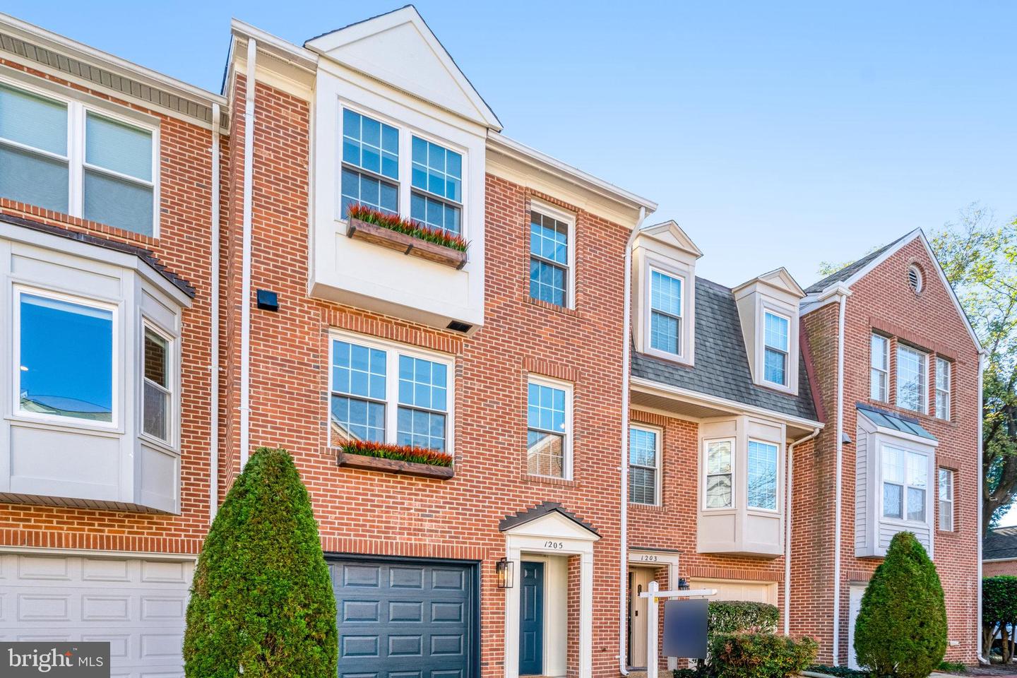 1205 MADISON ST, ALEXANDRIA, Virginia 22314, 2 Bedrooms Bedrooms, ,2 BathroomsBathrooms,Residential,For sale,1205 MADISON ST,VAAX2048566 MLS # VAAX2048566 1205 MADISON ST, ALEXANDRIA, Virginia 22314, 2 Bedrooms Bedrooms, ,2 BathroomsBathrooms,Residential,For sale,1205 MADISON ST,VAAX2048566 MLS # VAAX2048566