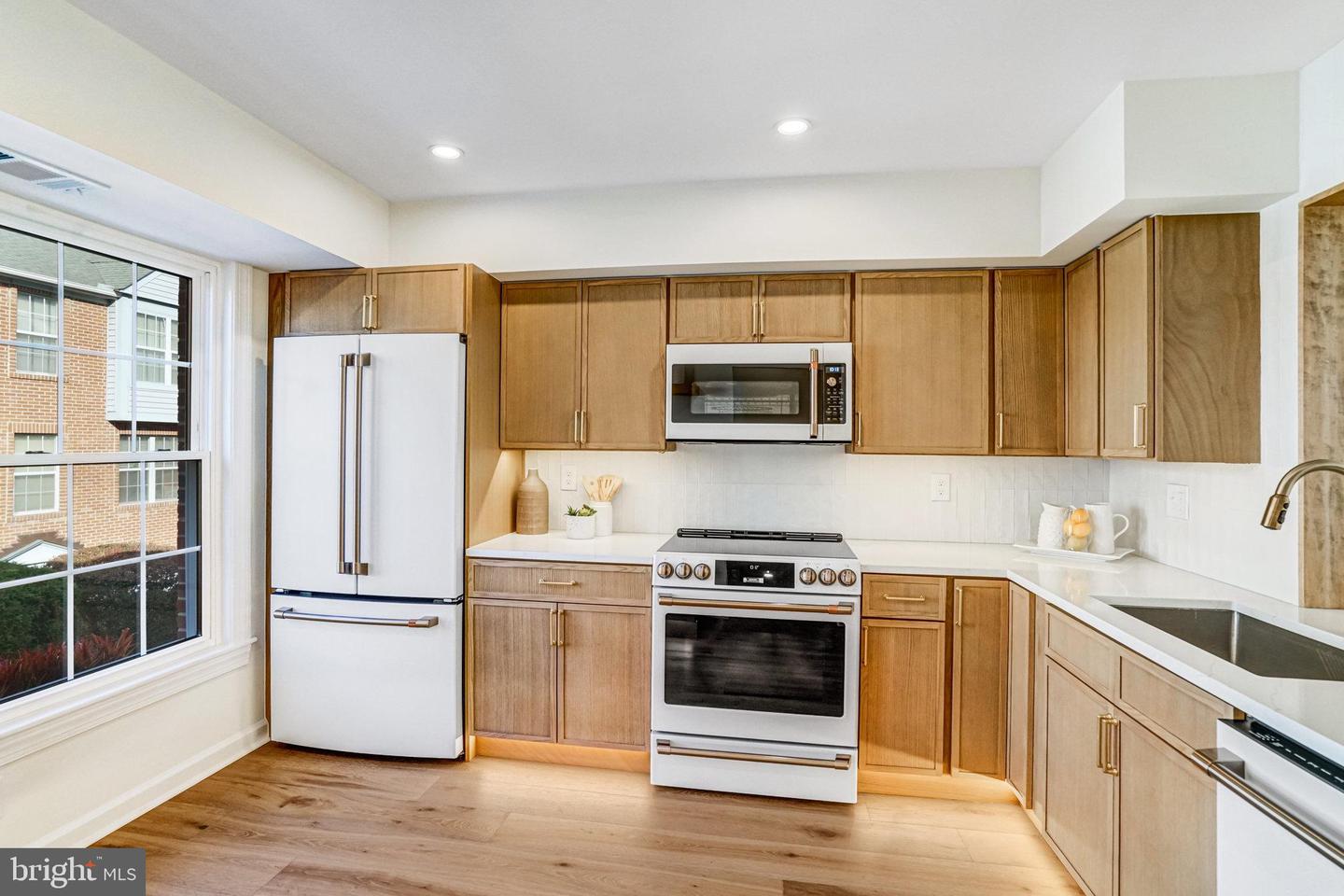1205 MADISON ST, ALEXANDRIA, Virginia 22314, 2 Bedrooms Bedrooms, ,2 BathroomsBathrooms,Residential,For sale,1205 MADISON ST,VAAX2048566 MLS # VAAX2048566 1205 MADISON ST, ALEXANDRIA, Virginia 22314, 2 Bedrooms Bedrooms, ,2 BathroomsBathrooms,Residential,For sale,1205 MADISON ST,VAAX2048566 MLS # VAAX2048566