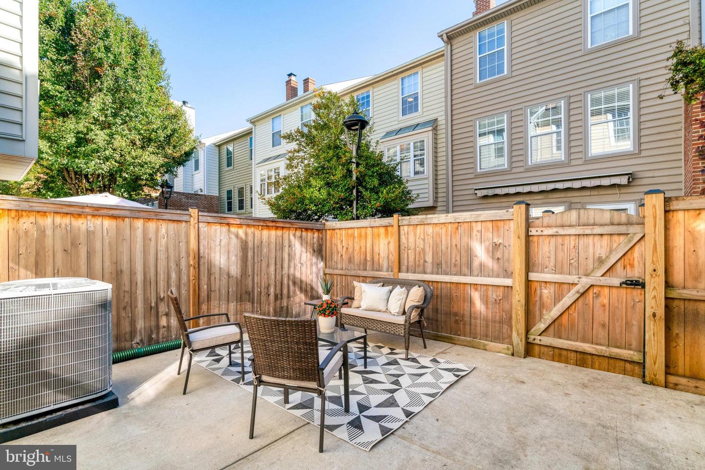 1205 MADISON ST, ALEXANDRIA, Virginia 22314, 2 Bedrooms Bedrooms, ,2 BathroomsBathrooms,Residential,For sale,1205 MADISON ST,VAAX2048566 MLS # VAAX2048566 1205 MADISON ST, ALEXANDRIA, Virginia 22314, 2 Bedrooms Bedrooms, ,2 BathroomsBathrooms,Residential,For sale,1205 MADISON ST,VAAX2048566 MLS # VAAX2048566