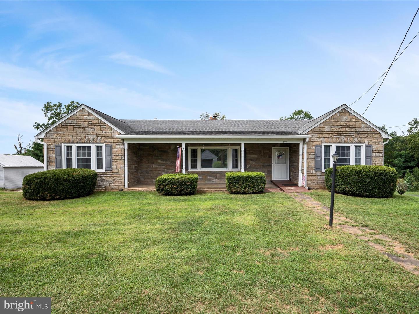 159 ASHTON DR, WINCHESTER, Virginia 22603, 2 Bedrooms Bedrooms, ,2 BathroomsBathrooms,Residential,For sale,159 ASHTON DR,VAFV2036300 MLS # VAFV2036300 159 ASHTON DR, WINCHESTER, Virginia 22603, 2 Bedrooms Bedrooms, ,2 BathroomsBathrooms,Residential,For sale,159 ASHTON DR,VAFV2036300 MLS # VAFV2036300
