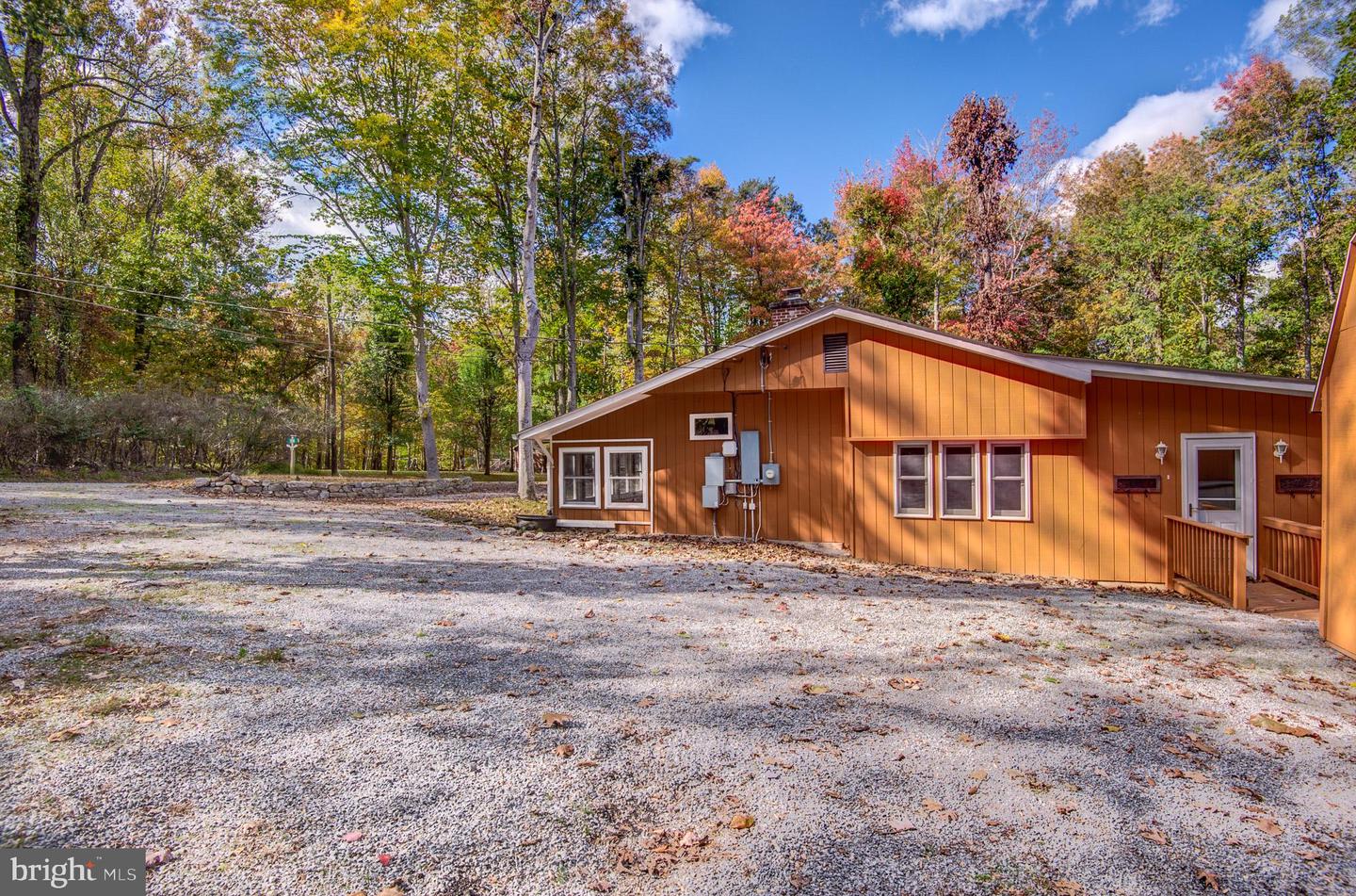558 HEMLOCK LN, BLUEMONT, Virginia 20135, 3 Bedrooms Bedrooms, ,2 BathroomsBathrooms,Residential,For sale,558 HEMLOCK LN,VACL2005986 MLS # VACL2005986 558 HEMLOCK LN, BLUEMONT, Virginia 20135, 3 Bedrooms Bedrooms, ,2 BathroomsBathrooms,Residential,For sale,558 HEMLOCK LN,VACL2005986 MLS # VACL2005986