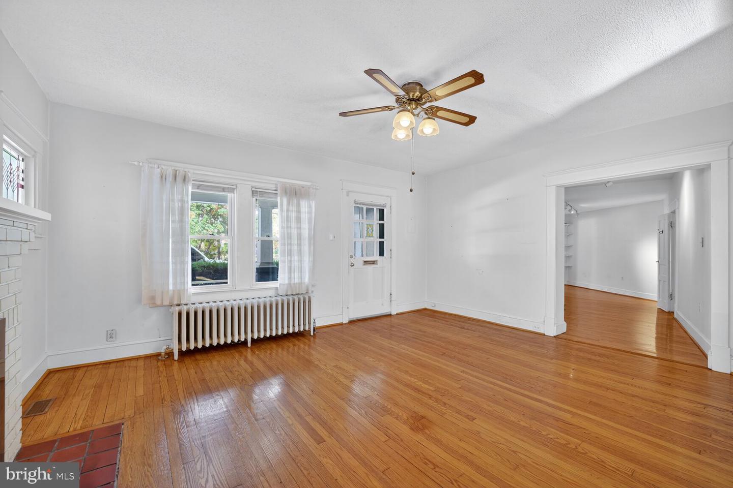 2312 2ND ST S, ARLINGTON, Virginia 22204, 3 Bedrooms Bedrooms, ,1 BathroomBathrooms,Residential,For sale,2312 2ND ST S,VAAR2062914 MLS # VAAR2062914 2312 2ND ST S, ARLINGTON, Virginia 22204, 3 Bedrooms Bedrooms, ,1 BathroomBathrooms,Residential,For sale,2312 2ND ST S,VAAR2062914 MLS # VAAR2062914