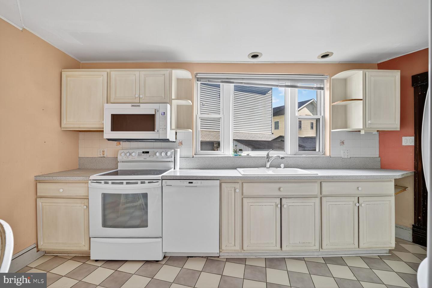 2312 2ND ST S, ARLINGTON, Virginia 22204, 3 Bedrooms Bedrooms, ,1 BathroomBathrooms,Residential,For sale,2312 2ND ST S,VAAR2062914 MLS # VAAR2062914 2312 2ND ST S, ARLINGTON, Virginia 22204, 3 Bedrooms Bedrooms, ,1 BathroomBathrooms,Residential,For sale,2312 2ND ST S,VAAR2062914 MLS # VAAR2062914