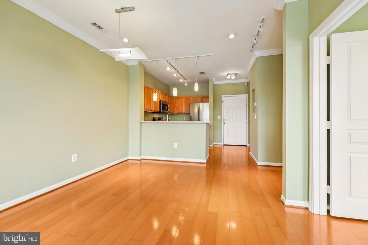12000 MARKET ST #204, RESTON, Virginia 20190, 2 Bedrooms Bedrooms, ,1 BathroomBathrooms,Residential,For sale,12000 MARKET ST #204,VAFX2265096 MLS # VAFX2265096 12000 MARKET ST #204, RESTON, Virginia 20190, 2 Bedrooms Bedrooms, ,1 BathroomBathrooms,Residential,For sale,12000 MARKET ST #204,VAFX2265096 MLS # VAFX2265096