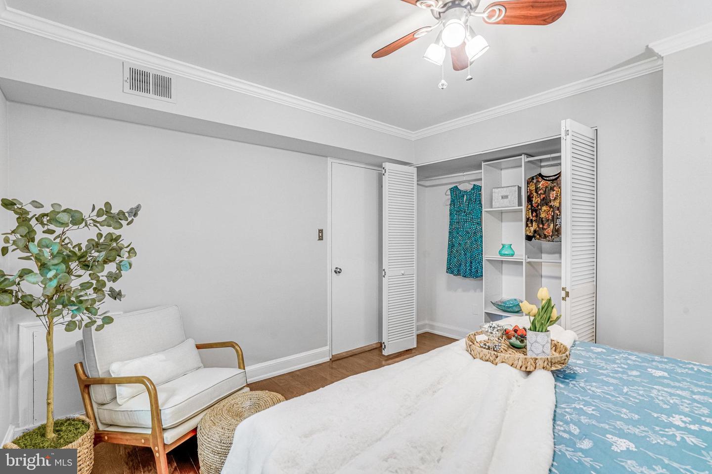 2106 N SCOTT ST #40, ARLINGTON, Virginia 22209, 1 Bedroom Bedrooms, 4 Rooms Rooms,1 BathroomBathrooms,Residential,For sale,2106 N SCOTT ST #40,VAAR2062776 MLS # VAAR2062776 2106 N SCOTT ST #40, ARLINGTON, Virginia 22209, 1 Bedroom Bedrooms, 4 Rooms Rooms,1 BathroomBathrooms,Residential,For sale,2106 N SCOTT ST #40,VAAR2062776 MLS # VAAR2062776